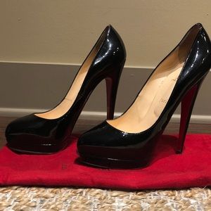 Christian Louboutin Bianca patent leather pumps